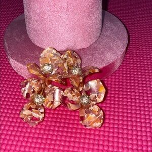 Lele Sadoughi Marbled Peach Floral Drop Earrings with Rhinestone Centers